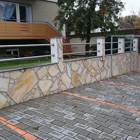 Gasthaus-pension Fischerkeller ゲストハウス