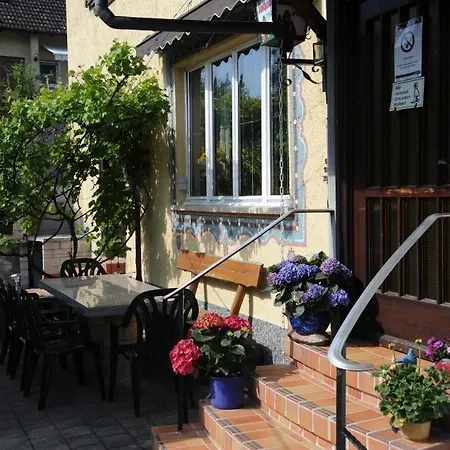 Gasthaus-pension Fischerkeller Guest house 3*