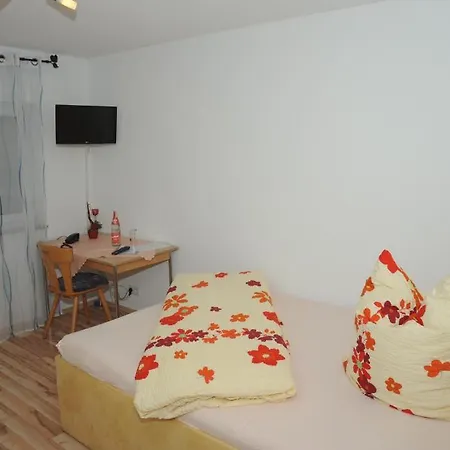 Gasthaus-pension Fischerkeller ゲストハウス