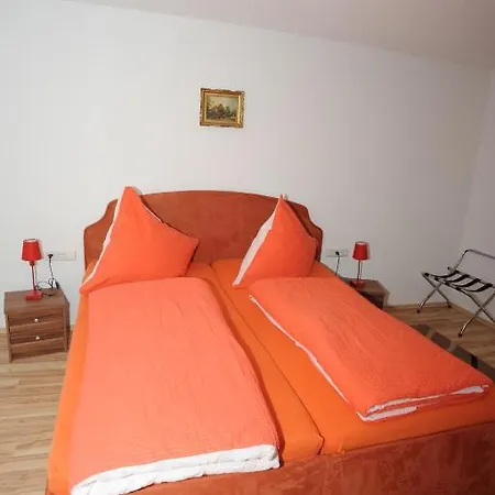 Gasthaus-pension Fischerkeller ゲストハウス